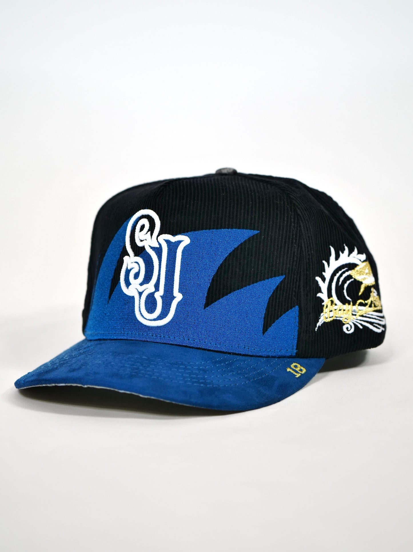DANIEL LUU OG SJ: CULTURAL ROOTS (TEAL WAVE)