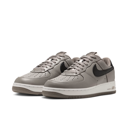 Nike Air Force 1 '01 IV4501-300