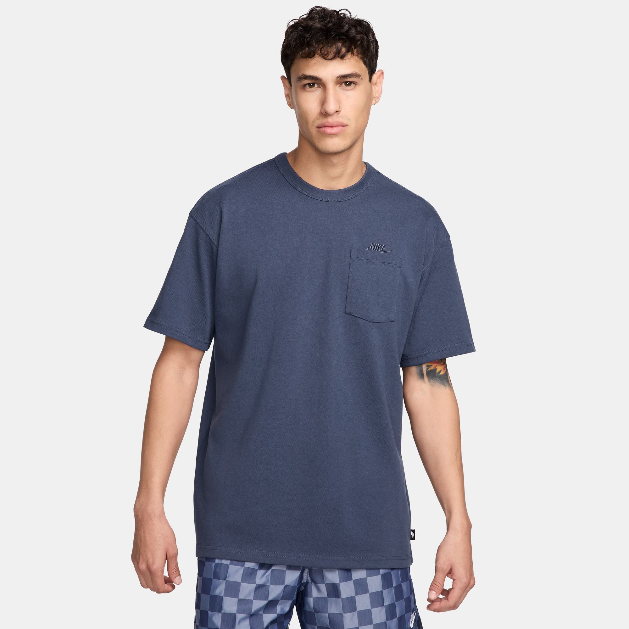 928475 nike