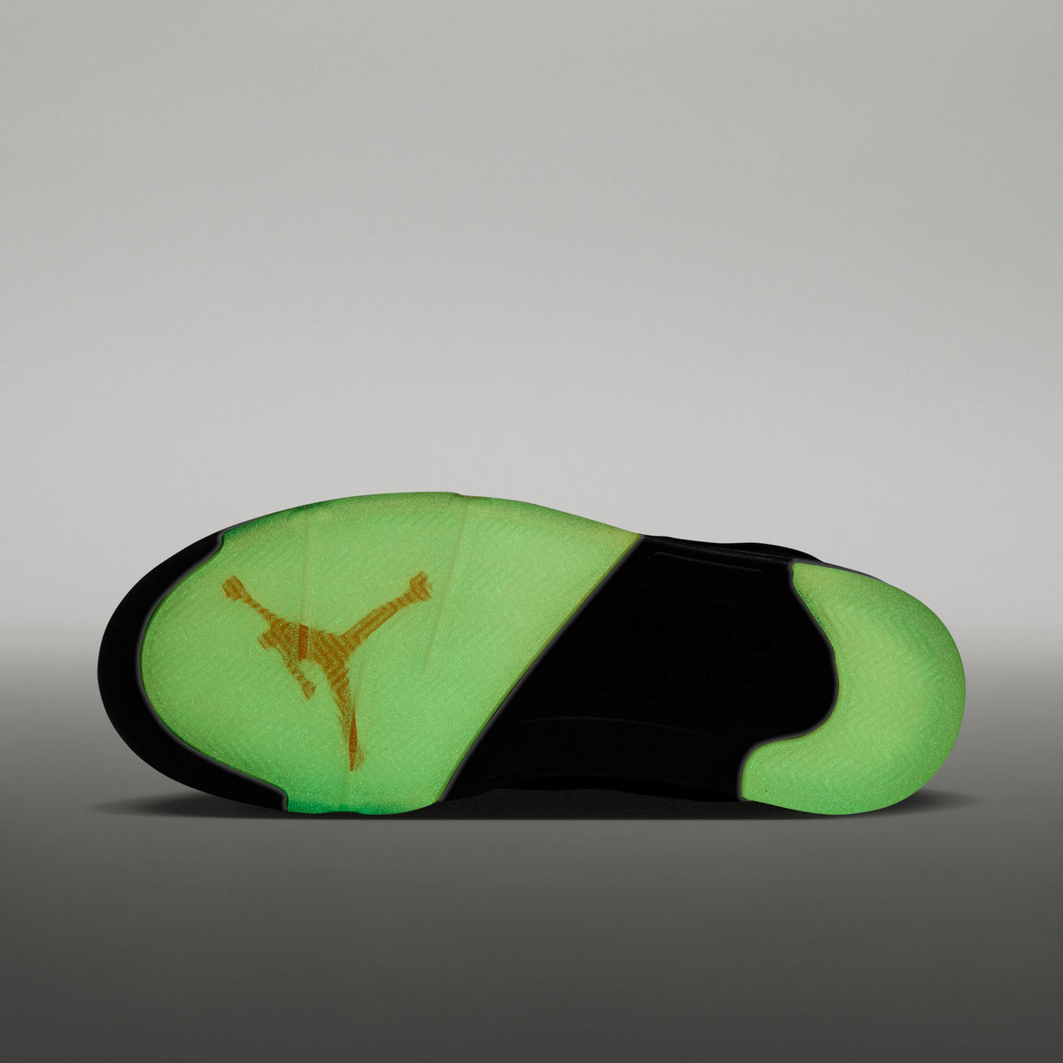 Air Jordan 5 Retro "Halloween" HQ7978-001