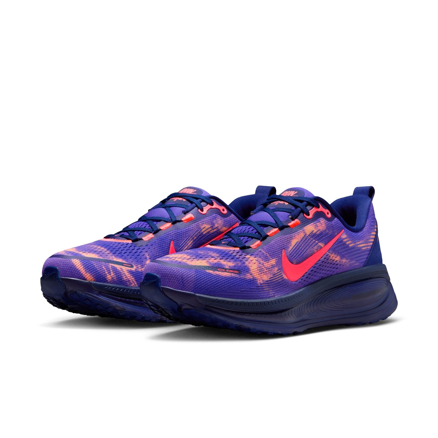 Nike Vomero 18 IQ0602-400