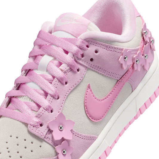 Nike Dunk Low SE "Florette" IV4726-600