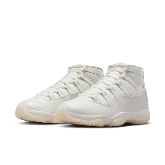 Air Jordan 11 Retro AR0715-110