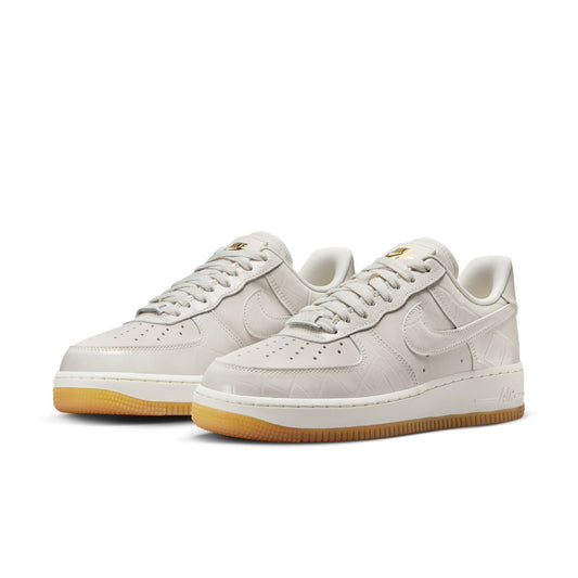 Nike Air Force 1 '07 LX DZ2708-001