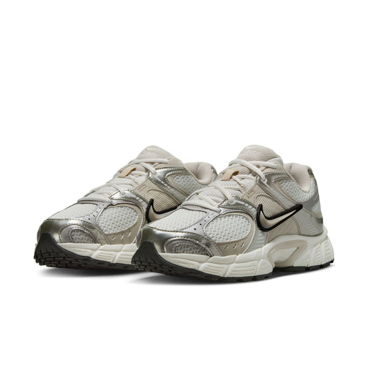 Nike V5 RNR HQ7901-104