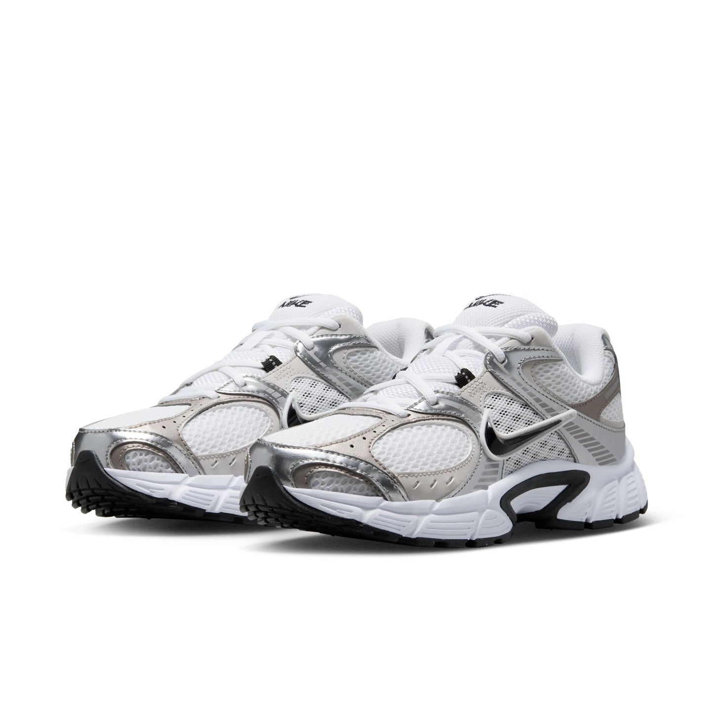 Nike V5 RNR HQ7901-107