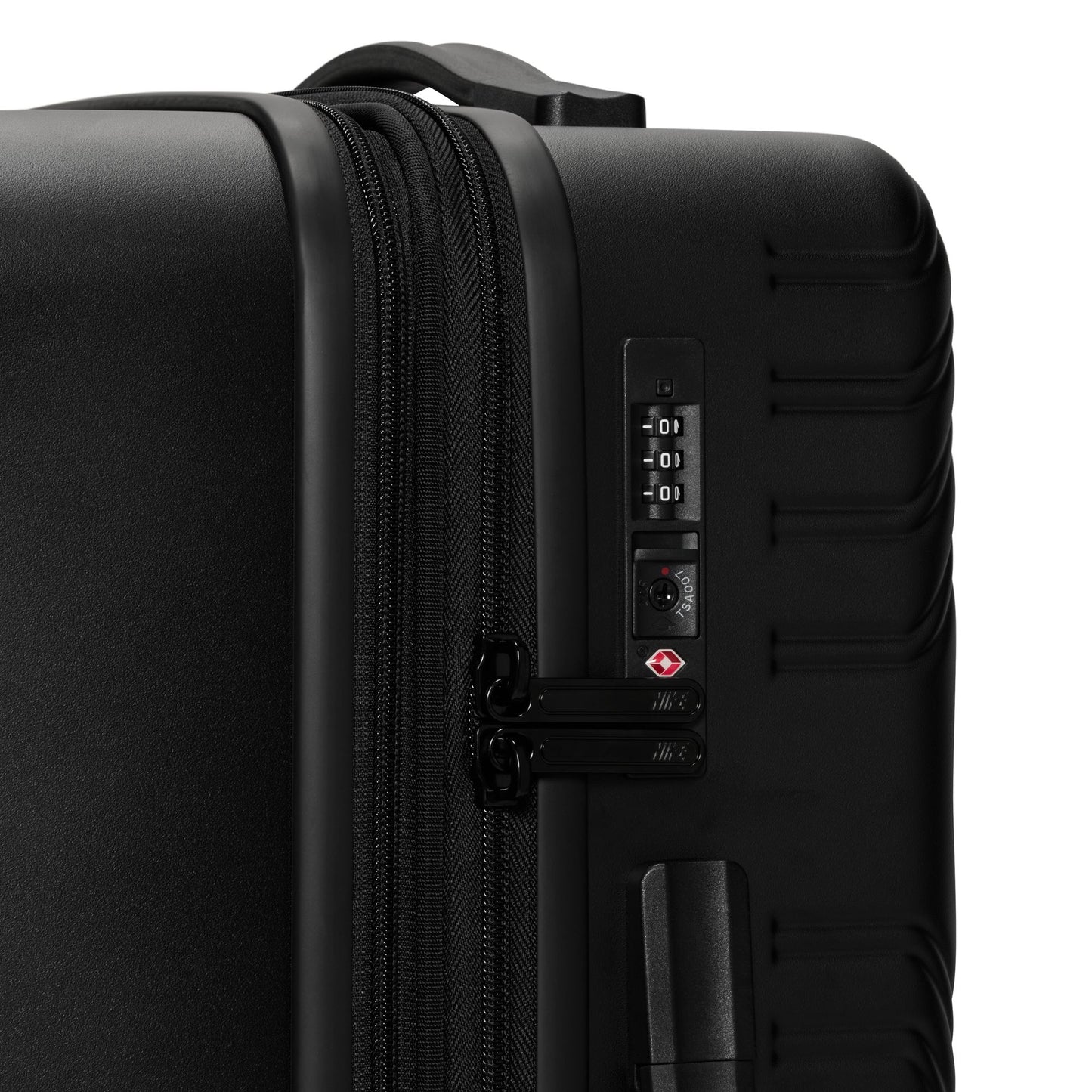 Nike Medium Checked Luggage IO0771-010