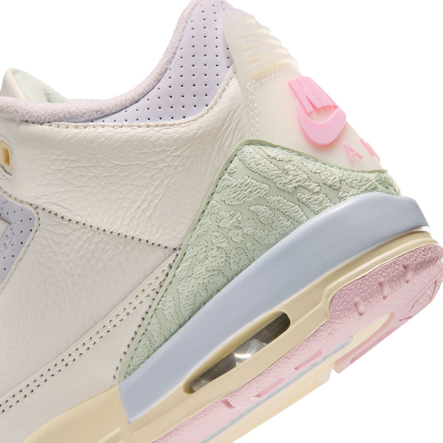 Air Jordan 3 Retro IF4758-100