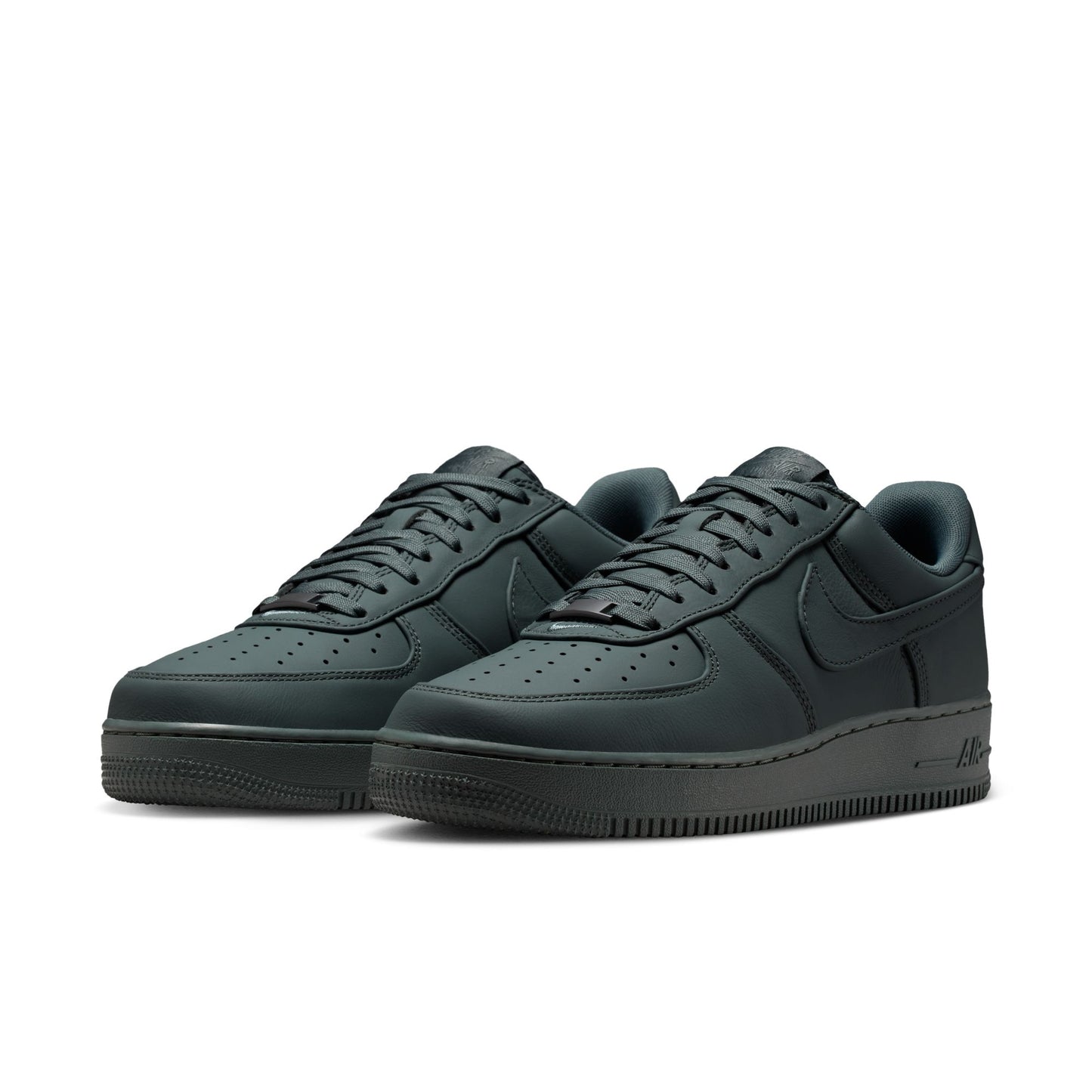 Nike Air Force 1 Low Retro Premium IM3078-002