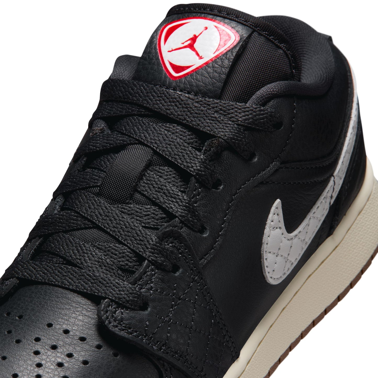 Air Jordan 1 Low SE IR1142-001