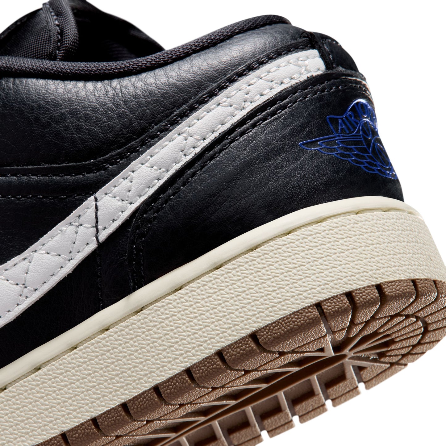 Air Jordan 1 Low SE IR1142-001