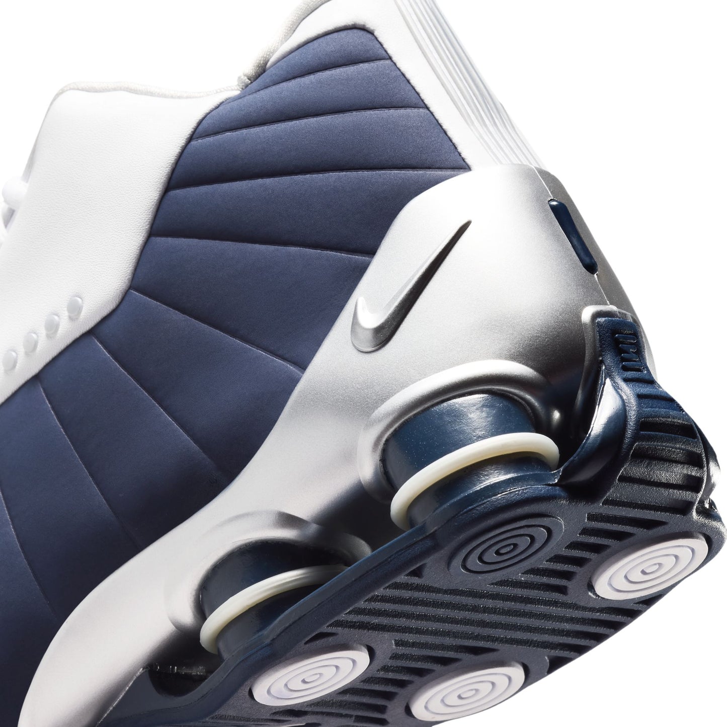 NIKE SHOX BB4 IR1983-100