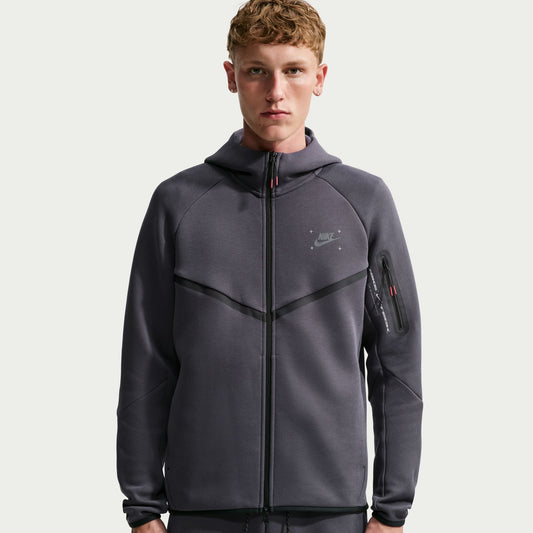 M NK TCH FLC FZ WR HOODIE GFX IV4854-015